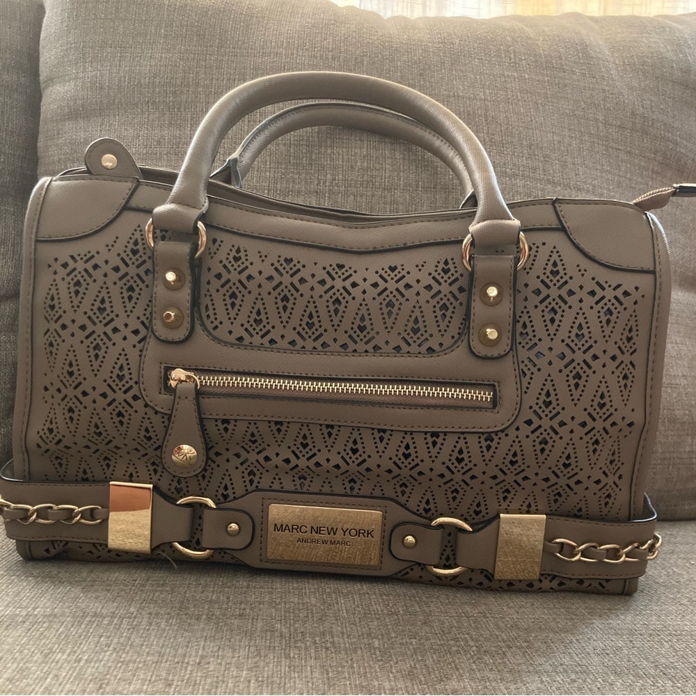Marc New York - Andrew Marc brown/beige tote. Excellent condition.